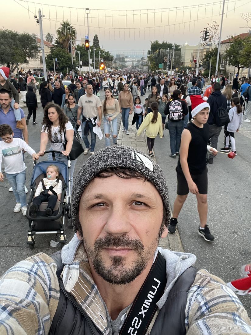 In the thick of it — street reportage filming
